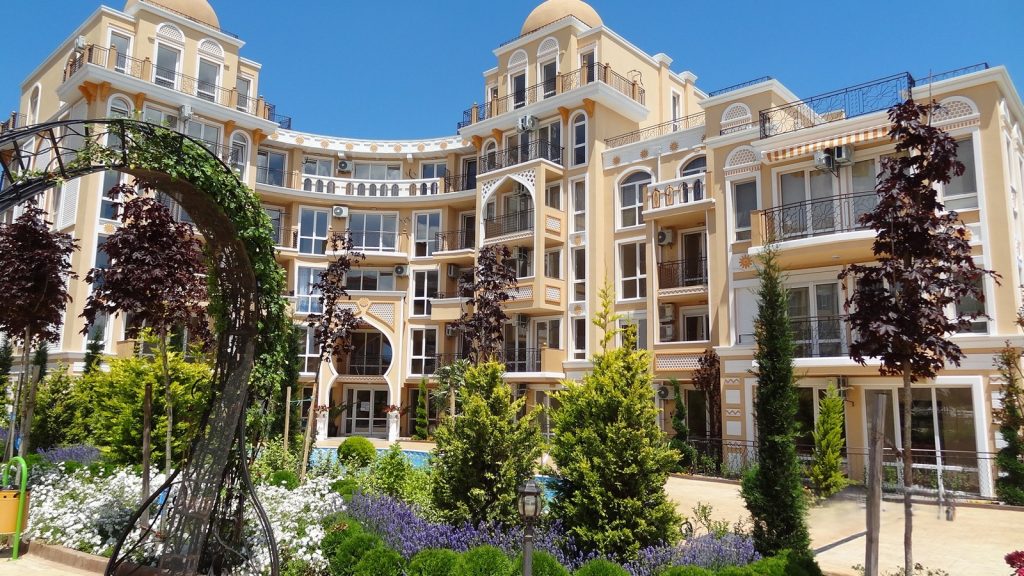 Elitonia Gardens 2