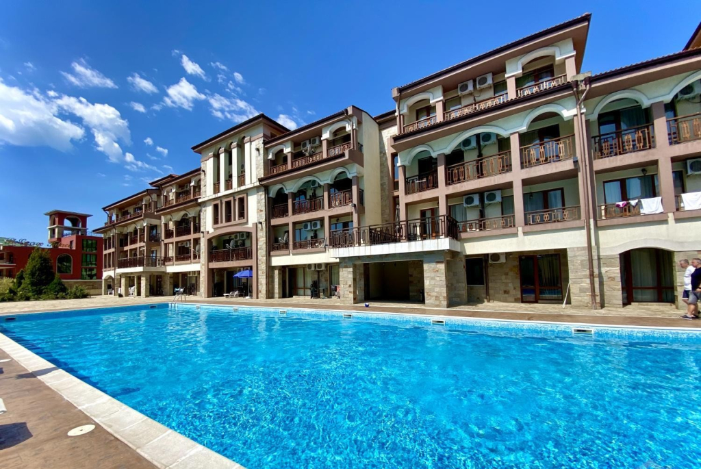 Panorama Bay 1