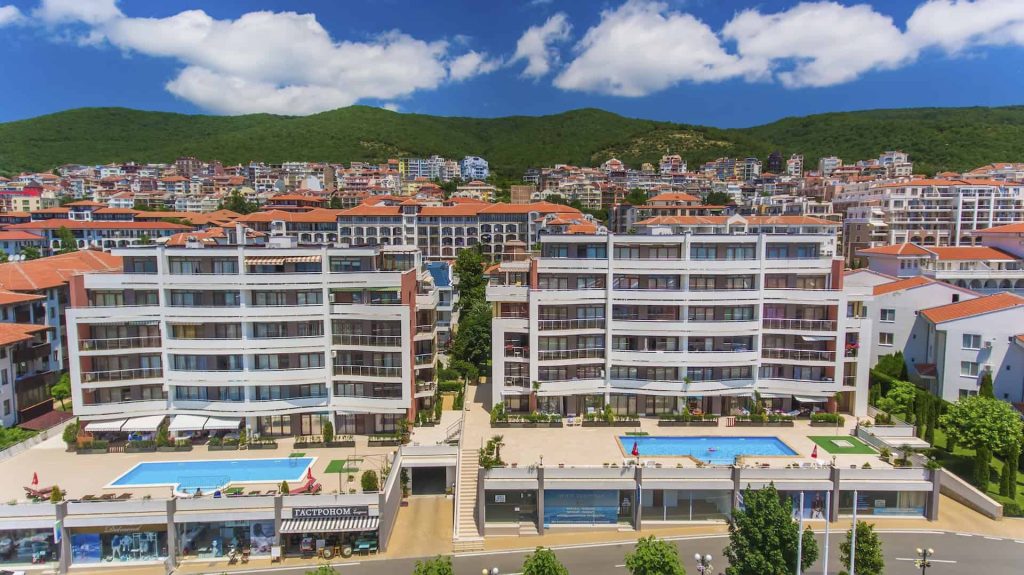 Lazur 4