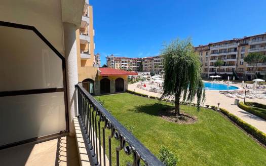 Двухкомнатная квартира с видом на бассейн в комплексе Royal Sun, Солнечный Берег ID: 101931