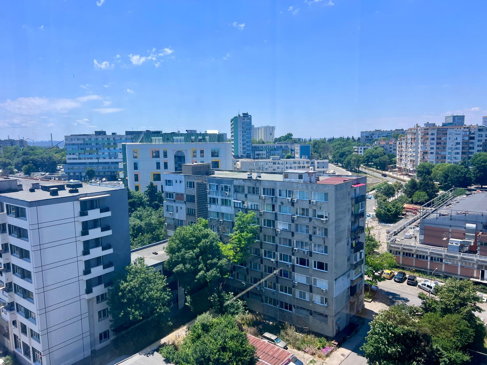 Двухкомнатная квартира с южной ориентацией в благоустроенном районе Бургаса, Зорница ID: 105164 - фото 9